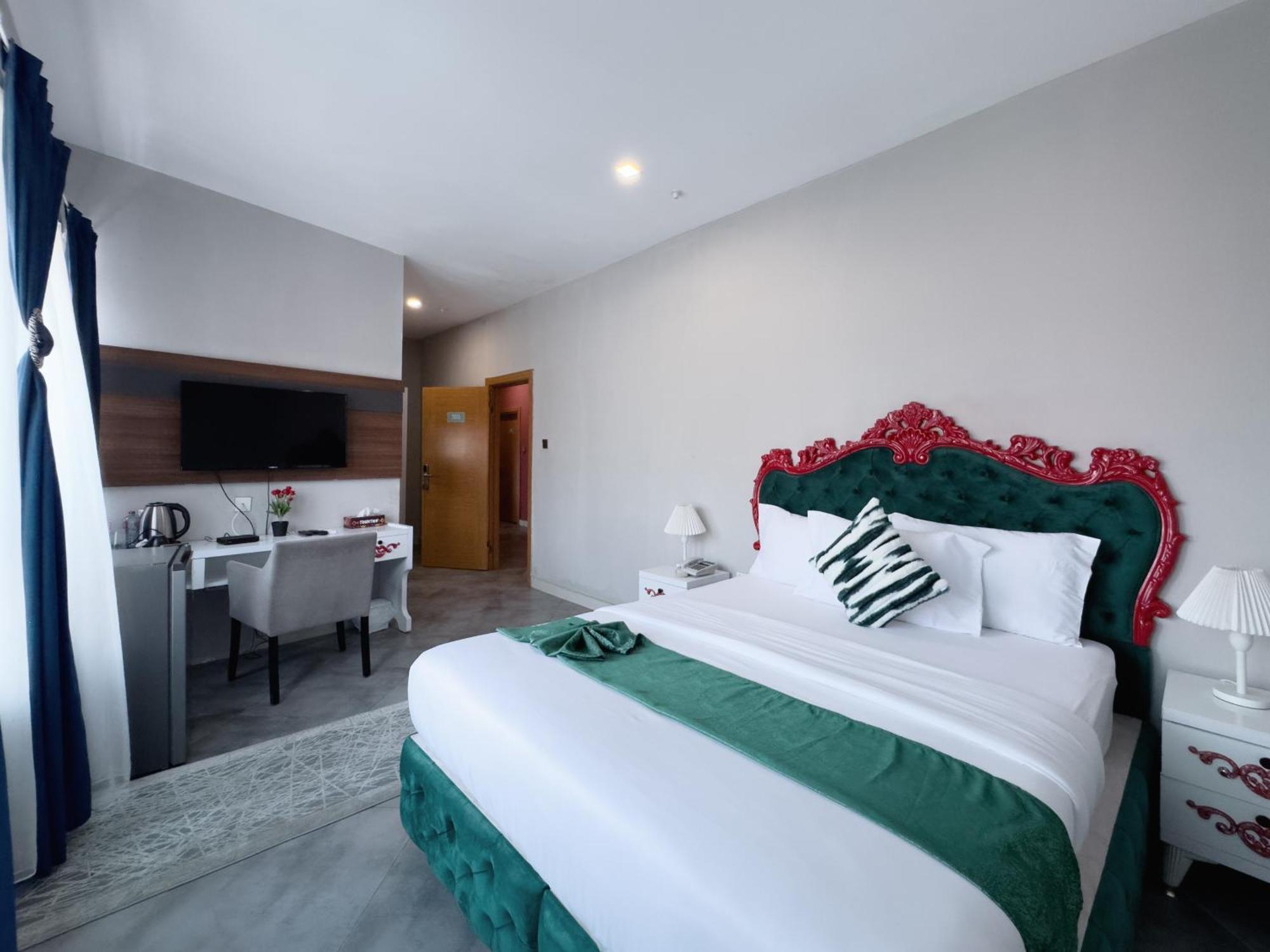 Euro Homes Hotel Акра Екстериор снимка